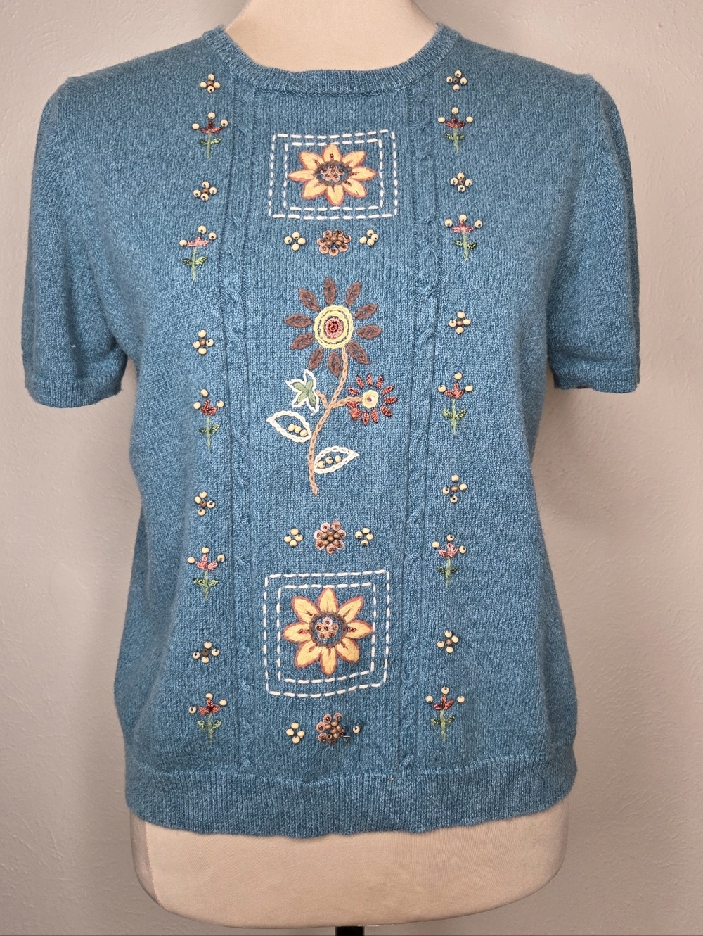 Alfred Dunner Embroidered Floral Sweater Top Cottagecore Boho Beaded Knit Medium